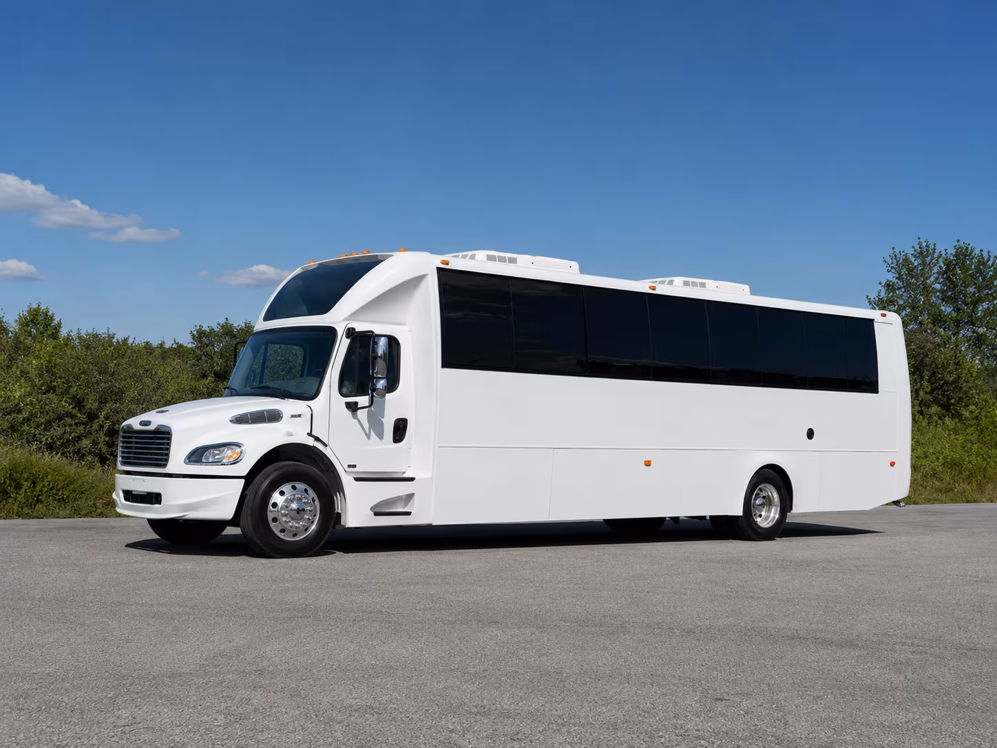 Augusta Birthday, Sweet 16, & Quinceañera Transportation party bus exterior