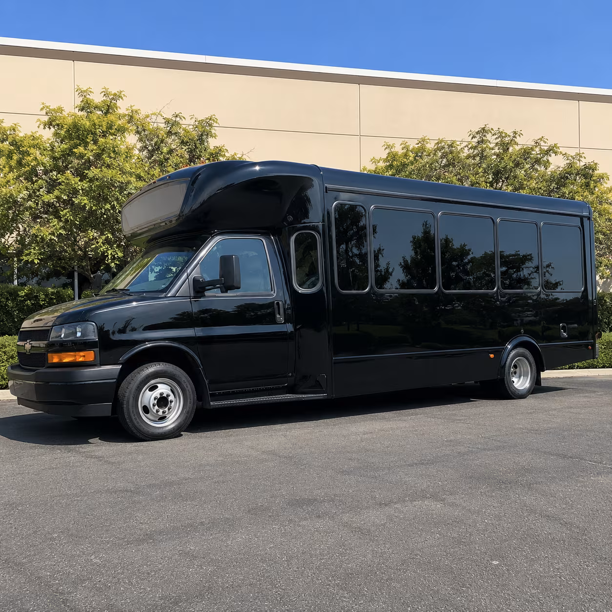 Greenville Homecoming & Prom Party Bus Rentals
