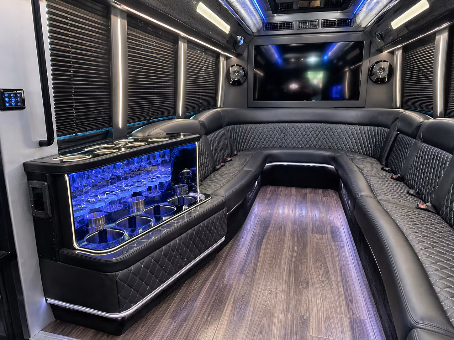 Savannah Birthday, Sweet 16, & Quinceañera Party Bus Rentals